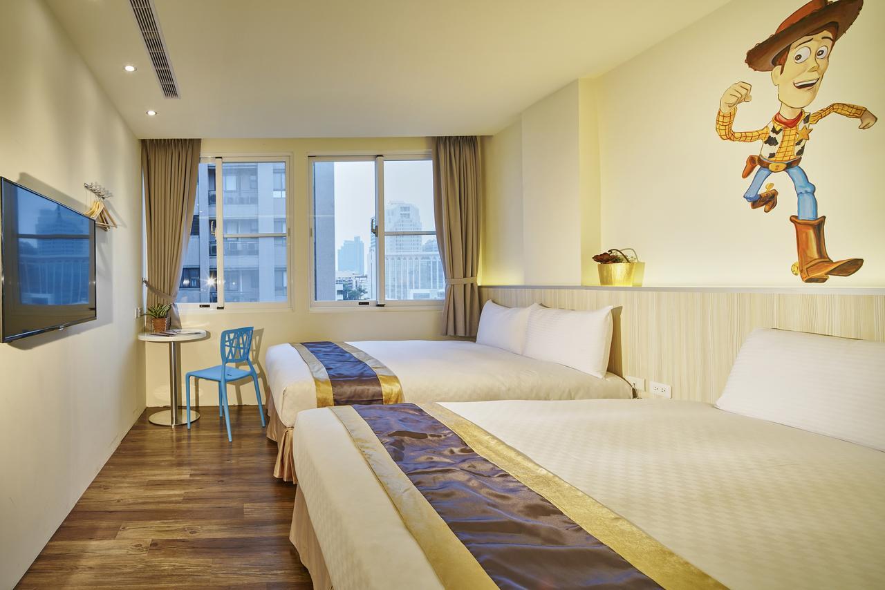 M Hotel Гаосюн Экстерьер фото
