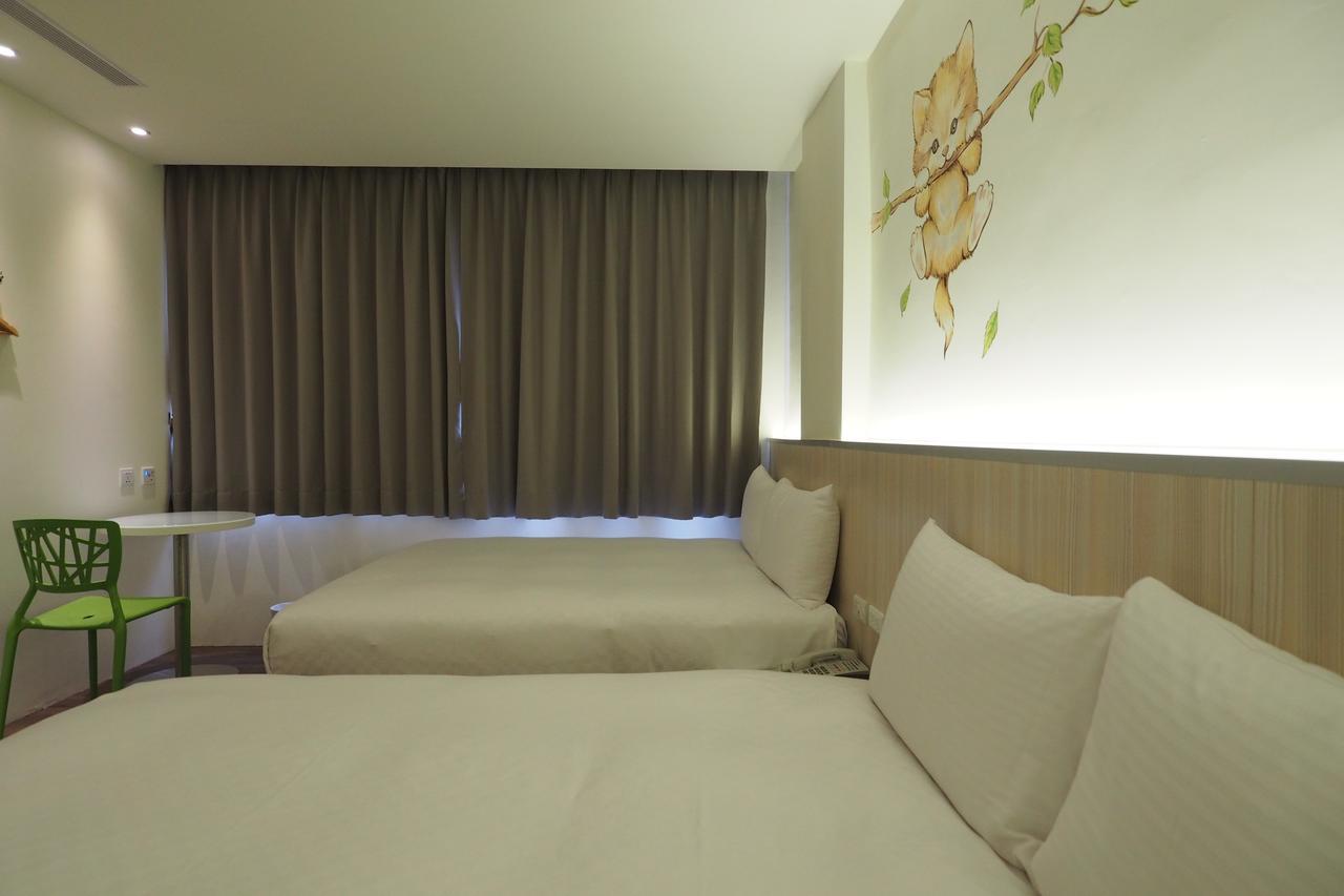 M Hotel Гаосюн Экстерьер фото